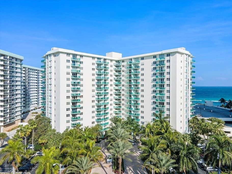 Beachfront 2 Bedroom At Tides Hollywood 8Th Floor ภายนอก รูปภาพ